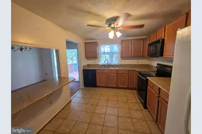6413 Tiffany Court, Lanham, MD 20706 - Photo 5