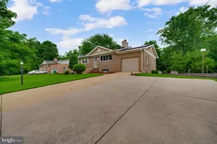 11729 Redwood Dr E, Brandywine, MD 20613 - Photo 5