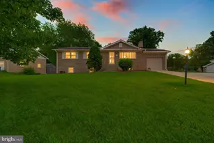 11729 Redwood Dr E, Brandywine, MD 20613 - Photo 1