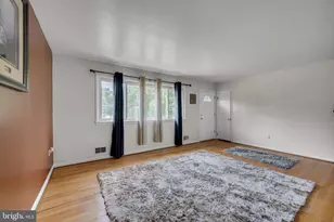 11729 Redwood Dr E, Brandywine, MD 20613 - Photo 7