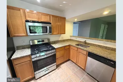 7514 Hawthorne Street #5, Landover, MD 20785 - Photo 5