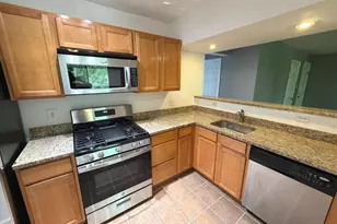 7514 Hawthorne St, Landover, MD 20785 - Photo 5