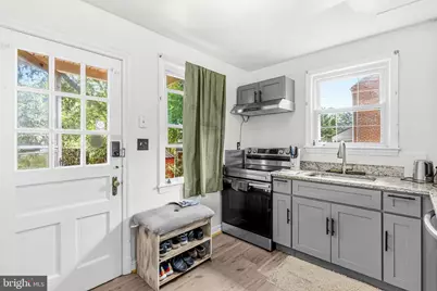 4806 Cherokee Street, College Park, MD 20740 - Photo 17