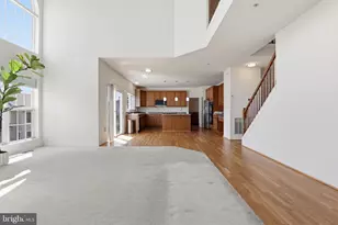 10105 Elgin Cir, Bowie, MD 20721 - Photo 9