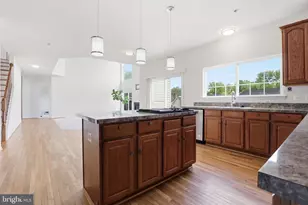 10105 Elgin Cir, Bowie, MD 20721 - Photo 13