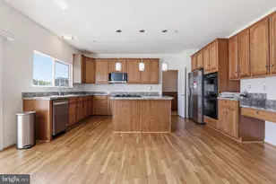 10105 Elgin Cir, Bowie, MD 20721 - Photo 11