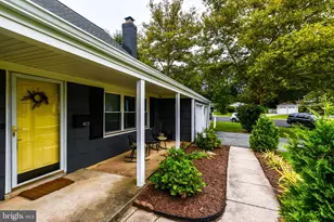 4105 Yardley Ct, Bowie, MD 20715 - Photo 3