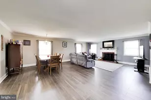 15711 Paramont Ln, Bowie, MD 20716 - Photo 5