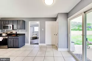 15711 Paramont Ln, Bowie, MD 20716 - Photo 11