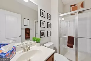 4821 Six Forks Dr, Upper Marlboro, MD 20772 - Photo 27