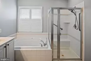 7408 Near Thicket Way, Laurel, MD 20707 - Photo 23
