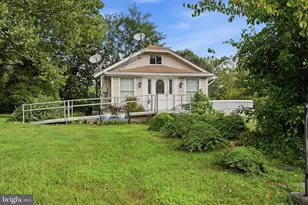 4412 Briggs Chaney Rd, Beltsville, MD 20705 - Photo 1