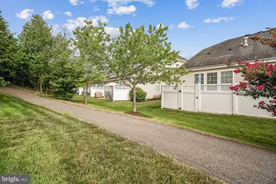 7211 Piney Woods Place, Laurel, MD 20707 - Photo 7