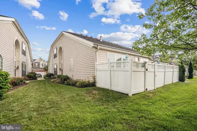 7211 Piney Woods Place, Laurel, MD 20707 - Photo 5
