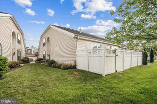 7211 Piney Woods Pl, Laurel, MD 20707 - Photo 5
