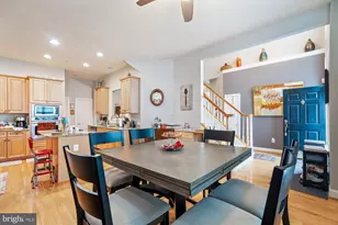 7211 Piney Woods Pl, Laurel, MD 20707 - Photo 11