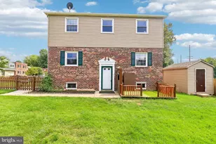 7303 Calder Dr, Capitol Heights, MD 20743 - Photo 1
