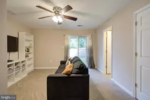 10317 Broom Ln, Lanham, MD 20706 - Photo 7