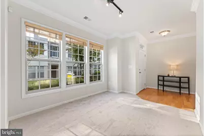 602 Overlook Park Drive, National Harbor, MD 20745 - Photo 5