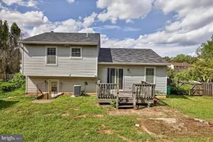 1806 Robert Lewis Ave, Upper Marlboro, MD 20774 - Photo 33