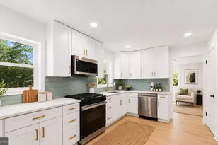 11700 Chantilly Ln, Bowie, MD 20721 - Photo 9