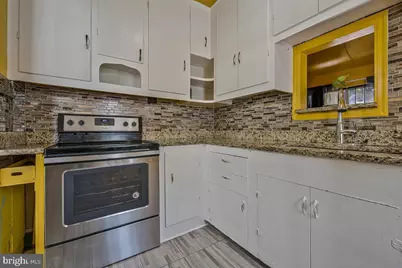 4007 Parkwood Street, Brentwood, MD 20722 - Photo 13