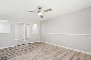 526 Wilson Bridge Dr, Oxon Hill, MD 20745 - Photo 1