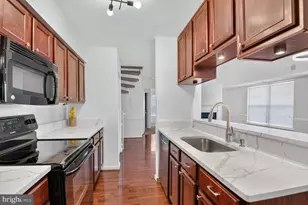 9816 Lake Pointe Ct, Upper Marlboro, MD 20774 - Photo 5