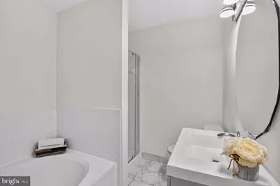 9816 Lake Pointe Court #302, Upper Marlboro, MD 20774 - Photo 11
