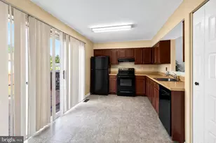 3510 Cherry Hill Ct, Beltsville, MD 20705 - Photo 5