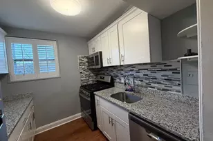 3831 Hamilton St, Hyattsville, MD 20781 - Photo 11