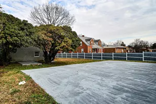 6308 Larwin Dr, Temple Hills, MD 20748 - Photo 27