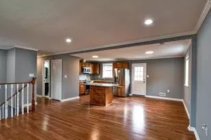 6308 Larwin Dr, Temple Hills, MD 20748 - Photo 3