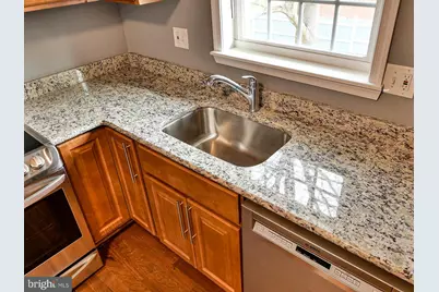 6308 Larwin Drive #(MAIN LEVEL), Temple Hills, MD 20748 - Photo 9