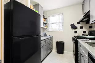 3839 Hamilton St, Hyattsville, MD 20781 - Photo 7