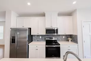 612 Maple Lawn Dr, Bowie, MD 20716 - Photo 13