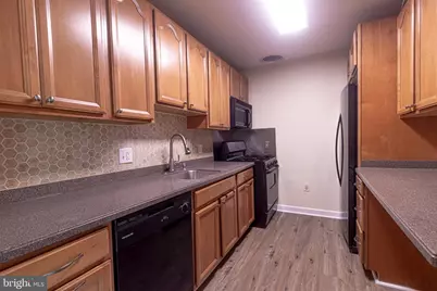 5201 Newton Street #202, Bladensburg, MD 20710 - Photo 3