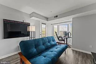 8951 Town Center Cir, Upper Marlboro, MD 20774 - Photo 7