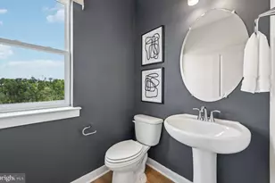 8812 Waller Tree Wy, Upper Marlboro, MD 20772 - Photo 3