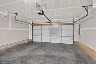 9904 Wood Edge Wy, Lanham, MD 20706 - Photo 21