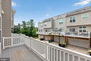 9904 Wood Edge Wy, Lanham, MD 20706 - Photo 19