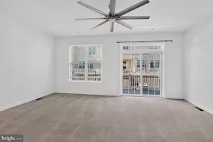 9904 Wood Edge Wy, Lanham, MD 20706 - Photo 5