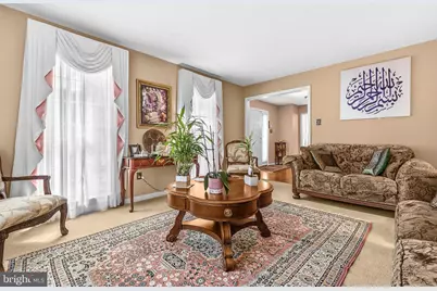 8106 Cedargate Place, Glenn Dale, MD 20769 - Photo 11