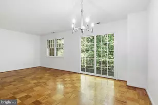 5920 Westchester Park Dr, College Park, MD 20740 - Photo 13