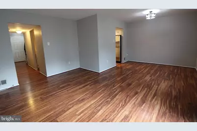 12512 Woodstock Drive E, Upper Marlboro, MD 20772 - Photo 9