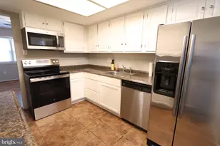 12512 Woodstock Dr E, Upper Marlboro, MD 20772 - Photo 11