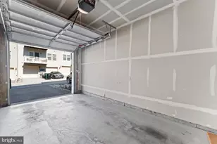 5656 Virginia Ln, Oxon Hill, MD 20745 - Photo 29