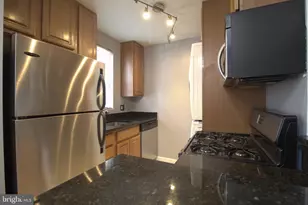 2519 Kent Town Pl, Landover, MD 20785 - Photo 7