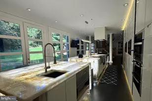6413 Gallery St, Bowie, MD 20720 - Photo 7