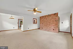 1016 Harrison Dr, Laurel, MD 20707 - Photo 17